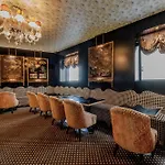 Hotiday Collection - Arc De Triomphe Hotel 4*