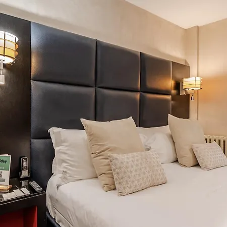 Hotiday Collection - Arc De Triomphe 4*