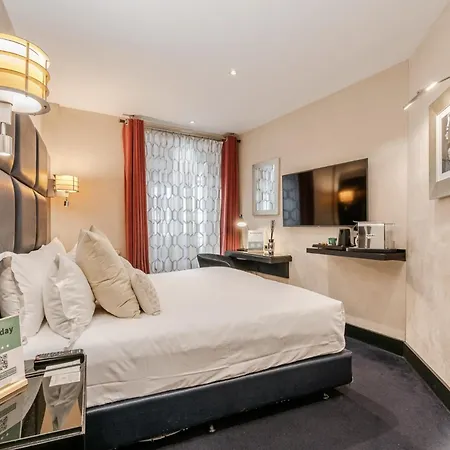 Hotiday Collection - Arc De Triomphe Hotel