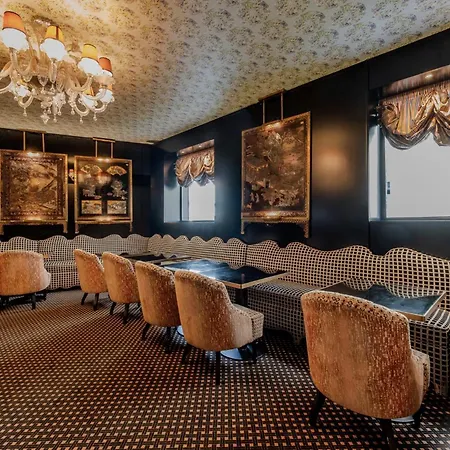 Hotiday Collection - Arc De Triomphe Hotel 4*