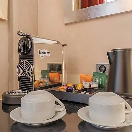 Hotel Hotiday Collection - Arc De Triomphe Paris