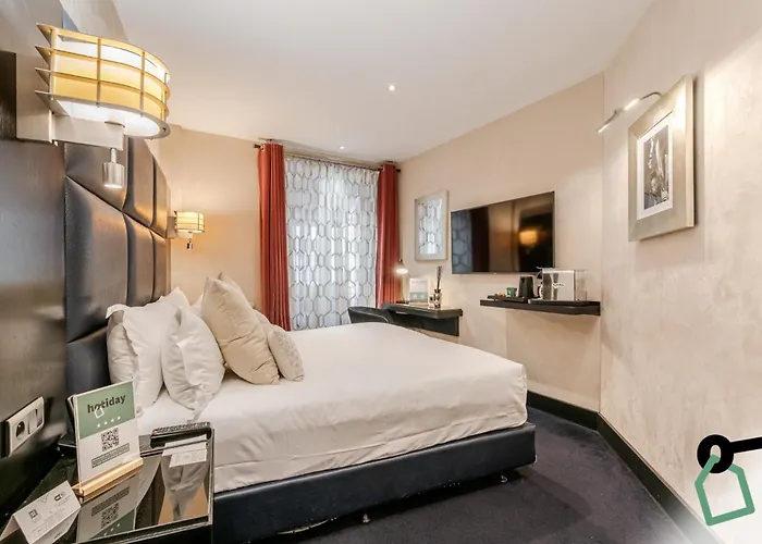 Hotiday Collection - Arc De Triomphe Hotel