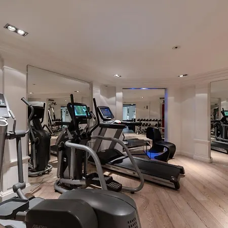 ホテル Hotiday Collection - Arc De Triomphe 4*