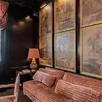 Hotiday Collection - Arc De Triomphe Otel
