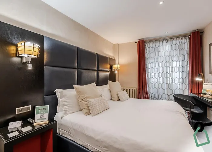Hotel Hotiday Collection - Arc De Triomphe Paris